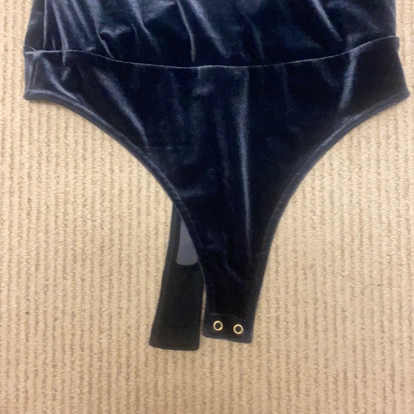 Velvet navy body suit - Picture 4 of 4